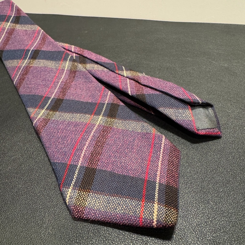 Vintage Cambridge Classics‎ by Mervyns Tie 100% Lambs Wool Plaid Repp Scotland